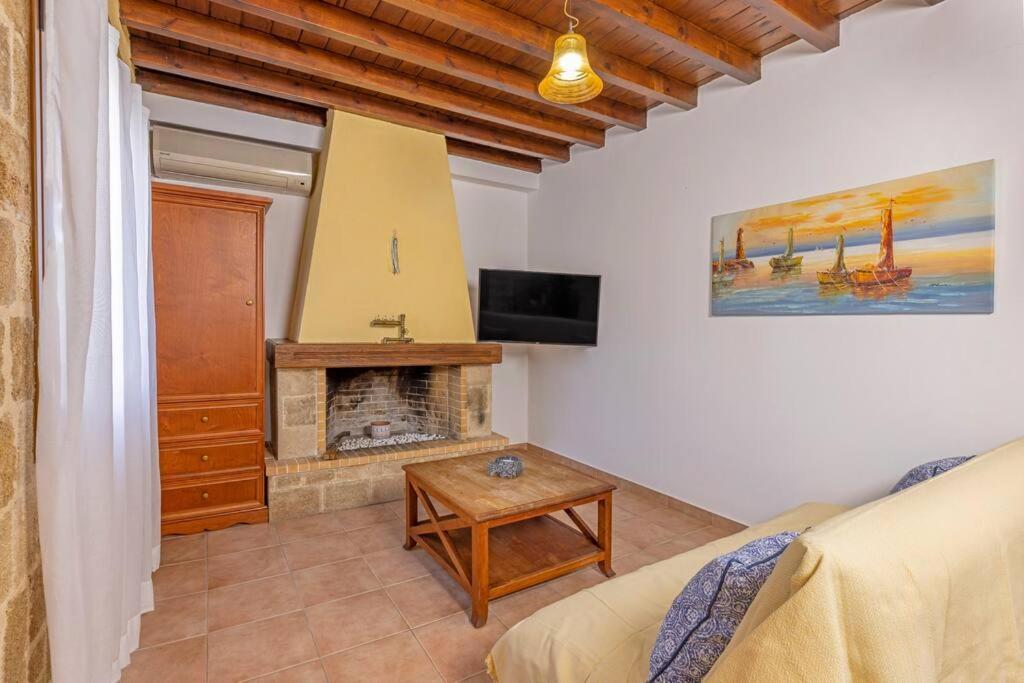 Margaritis Luxury Medieval House Rhodes City Εξωτερικό φωτογραφία
